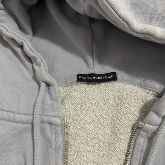 Brandy Melville Hoodie - One Size - Picture 5 of 6